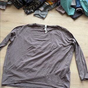 Lululemon Athletica Long Sleeve Top in Brown